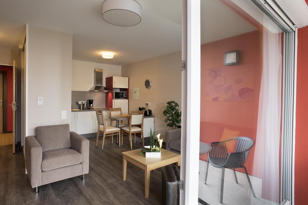 Domitys Le Palmier Du Roi Aparthotel Pau Quarto foto